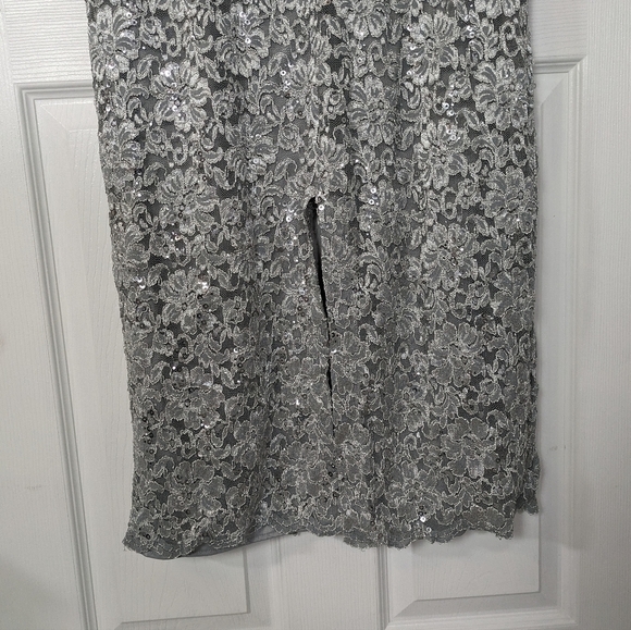 R&M Richards Silver Sequined Midi Bodycon Sleeveless Formal Shift Dress Size 12 - Picture 8 of 8